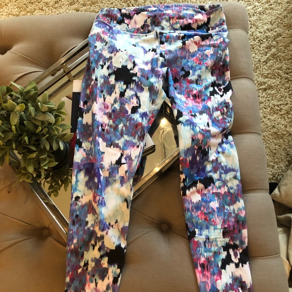 Fabletics Workout Leggings, Size Large